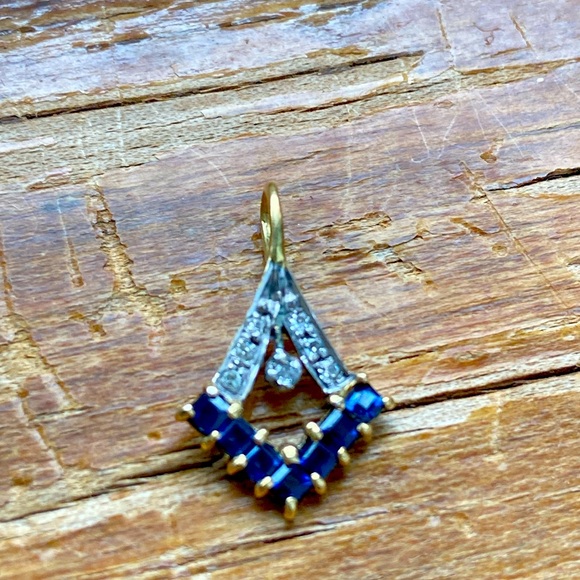 Genuine Sapphires and Diamonds 14k Gold Pendant - Picture 6 of 17
